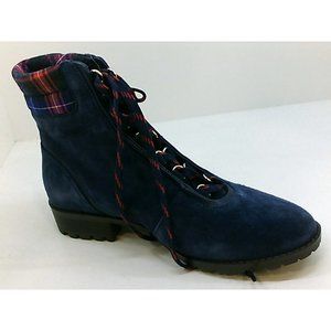 Crown & Ivy Women's Shoes Boots